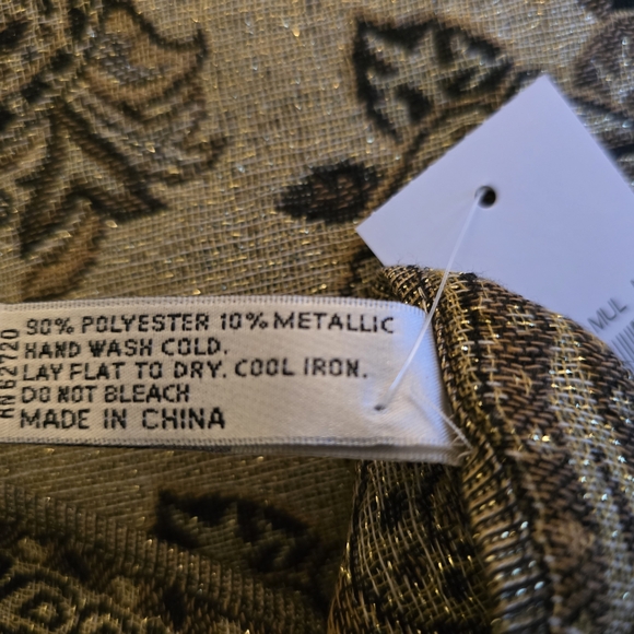 Accessory Street Elegant Floral Paisley Patterned Scarf, Metallic Gold/Brown - Picture 5 of 8